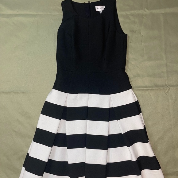 Milly Drop Waist Pleated Skirt Dress, Size 0 - Picture 2 of 8